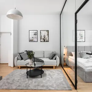 Modern Centrally Located - By Upstairs * Kraków