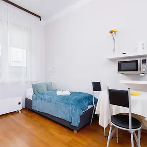 Przytulne Studio Krowoderska By Renters Apartment *