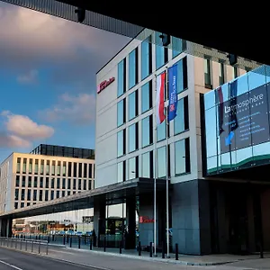 Hilton Garden Airport Hotel 4*