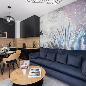 Beautiful Steam Park With Parking Old Town Cracow By Renters *