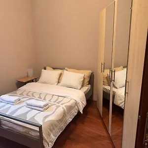 Enios Zwierzyniecka 6 Hostel *