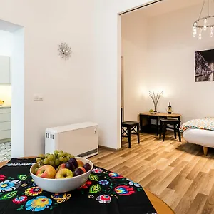 Rentplanet - Topolowa * Krakow