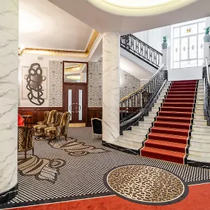 Hotel H15 Francuski Old Town - Destigo 5*