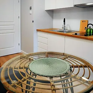Hugo Eden Apartament *