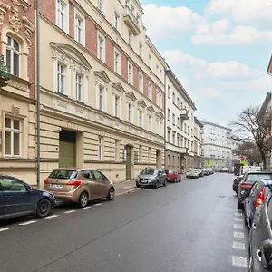 Cosy Arianska For 3 In Cracow Center By Renters