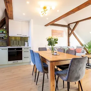 Appartement With Entresol Old Town *