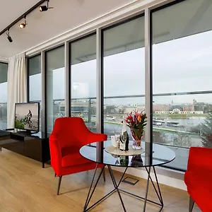 Apartmanhotel Riverside Cracow 3*