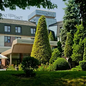Hotel Crown Piast & Cracovia
