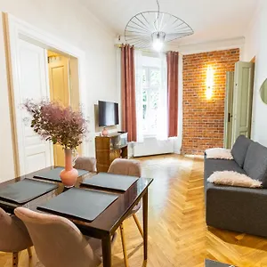 Apartment Stylish #2 In Old Town *