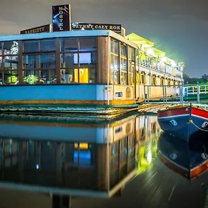 Hostel Boat-hostel Marta