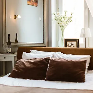 Bed and breakfast Angel House 2*