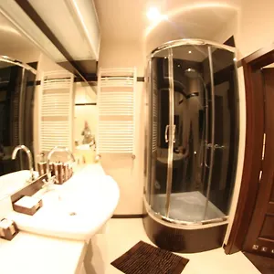 J2 Apartment