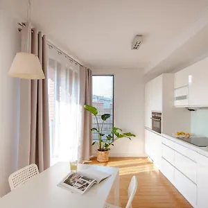 Spacious Close To Main Station / Galeria Krakowska Apartamento Cracovia