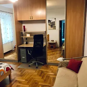 Apartment Sunny Apartment. 5 Minutes Walk From Main Sqare. *
