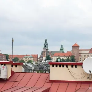 Charming In Perfect Location Apartment *