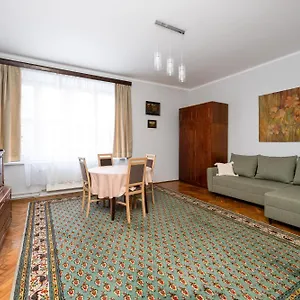 Apartment Mogilska Standard