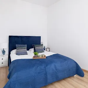 Apartment Dietla Z Klimatyzacja I Balkonem W Centrum Krakowa By Renters Krakow