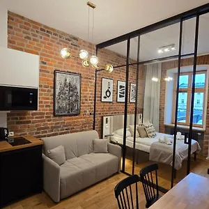Hotel apartamentowy Delta Boutique 3*