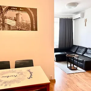 Lea Apartment *