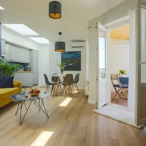 Dragon's Nest Apartment