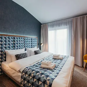 Avena Boutique By Artery Krakau